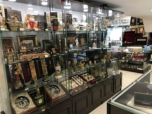 ЛЕЙБЪ-ГВАРДIЯ